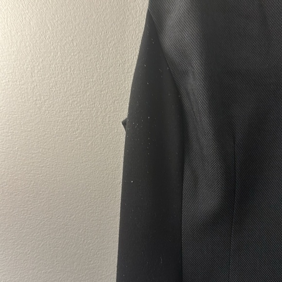 T Tahari Dress- Size 10, Black and Gray - Picture 4 of 9